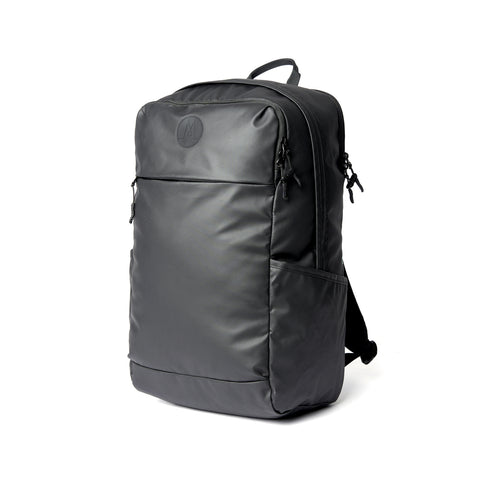 Ruksak MORAL BAGS Nova Straya, crna, rPET tkanina, vodootporni premaz, bočni džep i višestruki patentni zatvarači, 32L