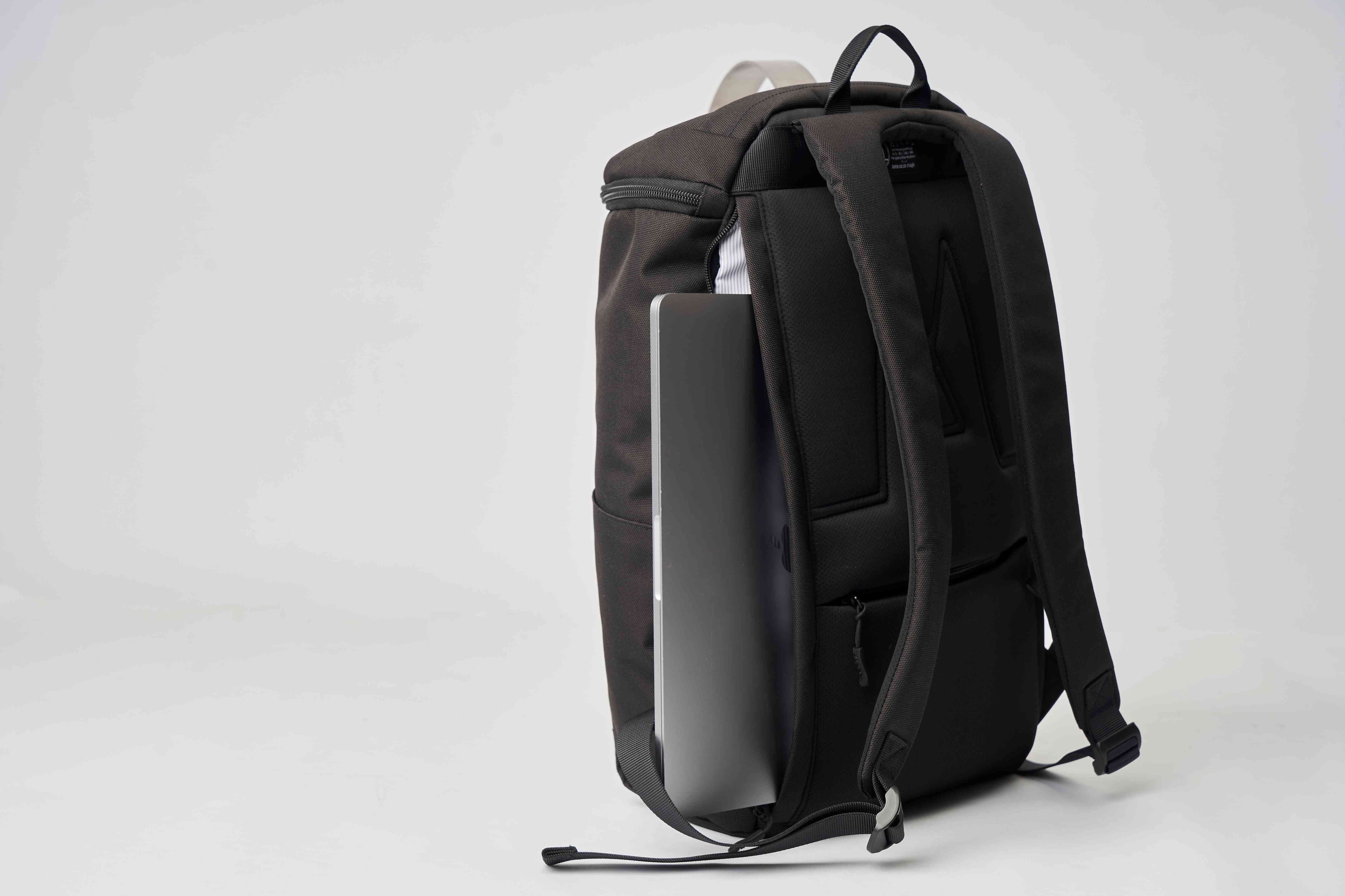 MORAL BAGS Rochester Yakka ruksak s laptopom, rPET tkanina, crni oniks