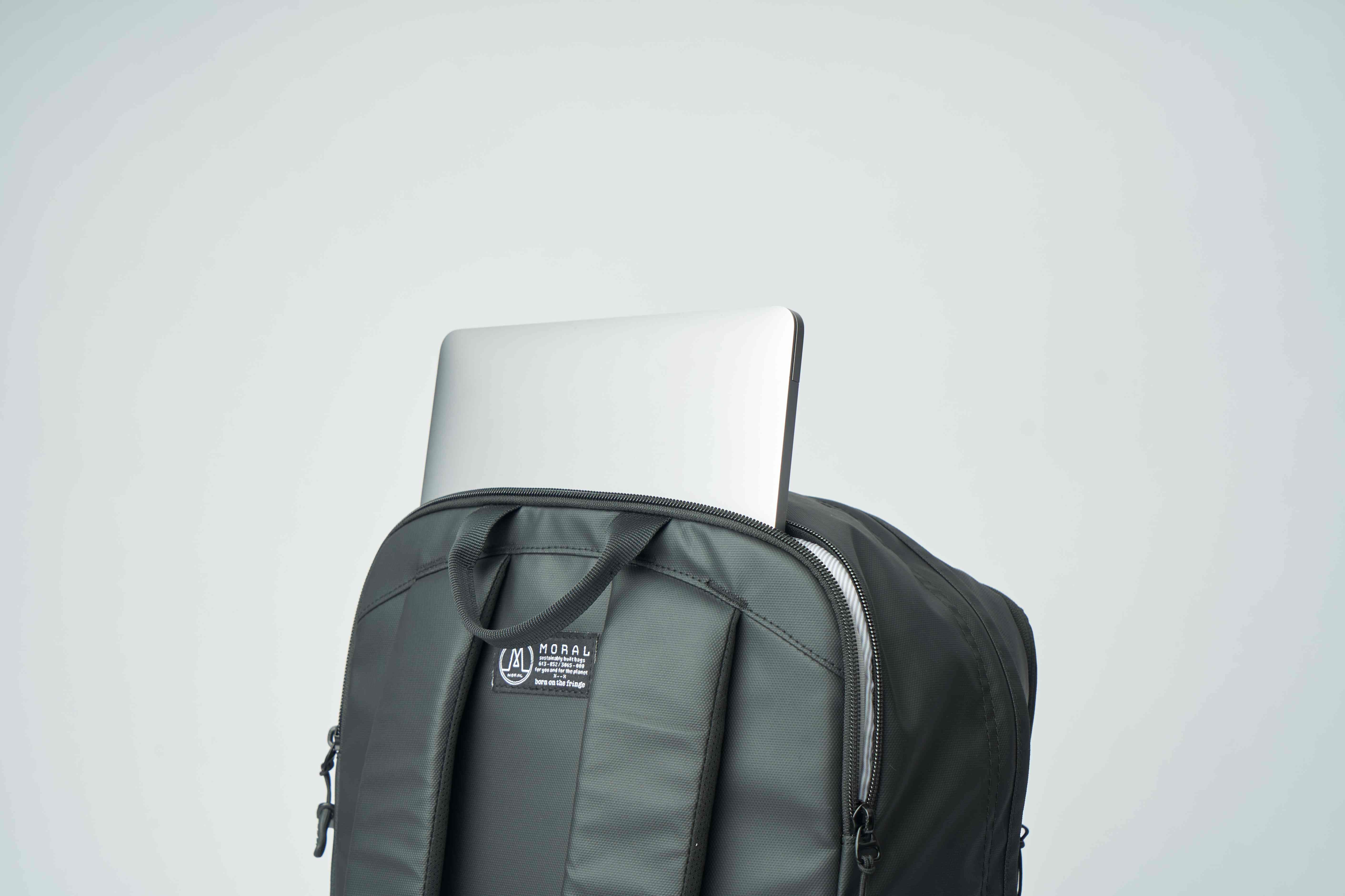Ruksak MORAL BAGS Nova Straya, crna, namjenski laptop pretinac s pristupom s leđne strane, RFID zaštita